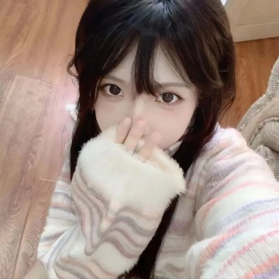 窗外有蓝天
